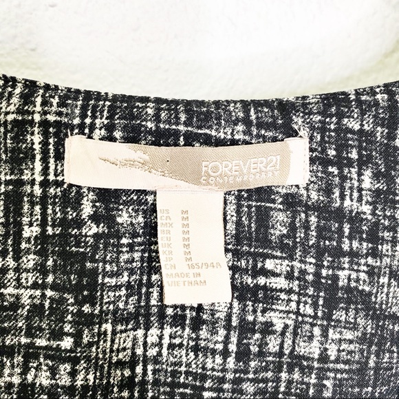 F21 V Neck Sleeveless Midi Dress - Picture 4 of 6